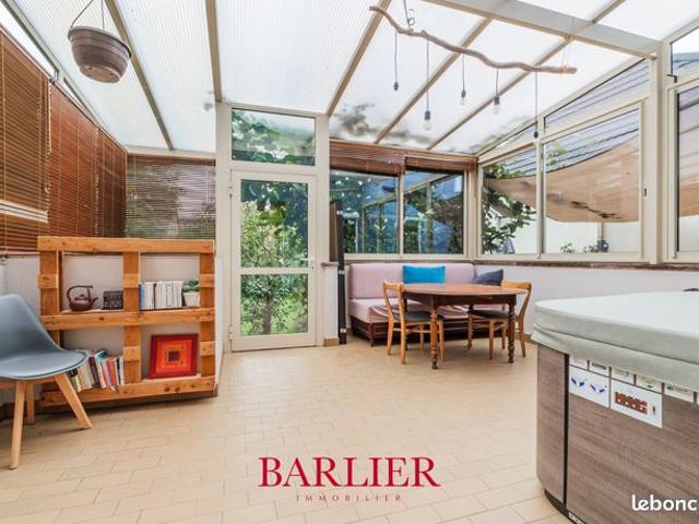 Maison 7 pièces 160 m²