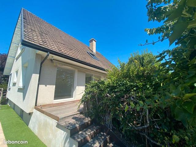 Maison 7 pièces 160 m²