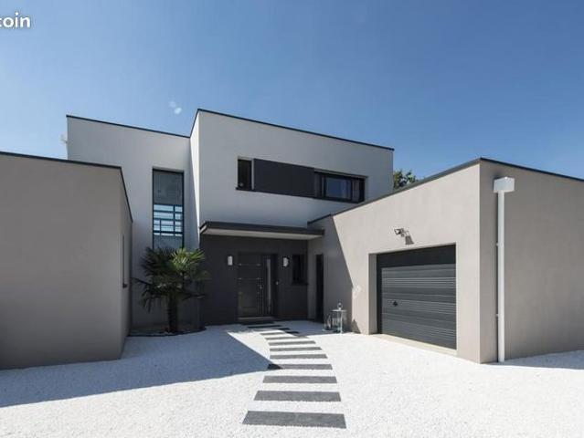Maison 7 pièces 160 m²