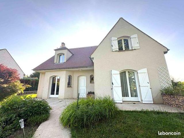 Maison 7 pièces 160 m²