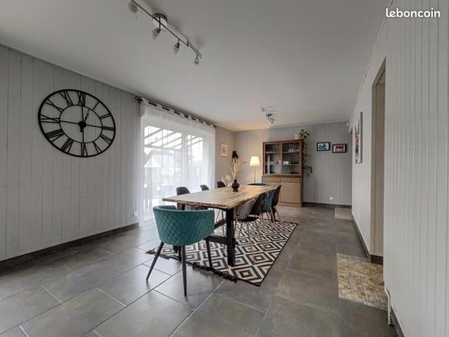 Maison 7 pièces 160 m²