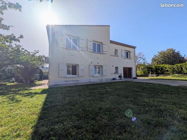 Maison 7 pièces 160 m²