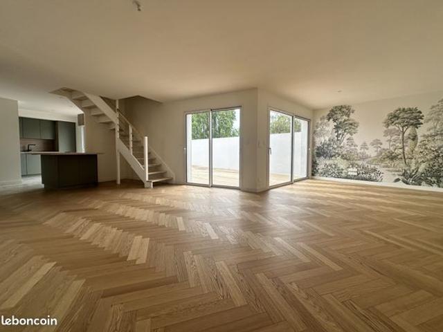 Maison 7 pièces 160 m²