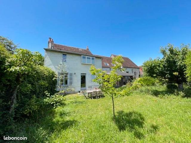 Maison 7 pièces 160 m²