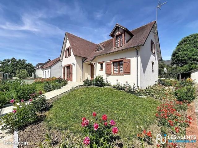 Maison 7 pièces 160 m²