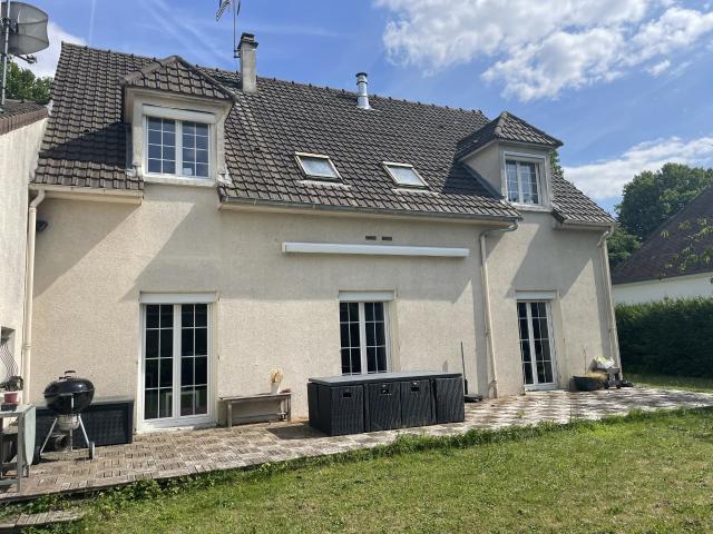 Maison 7 pièces 160 m²