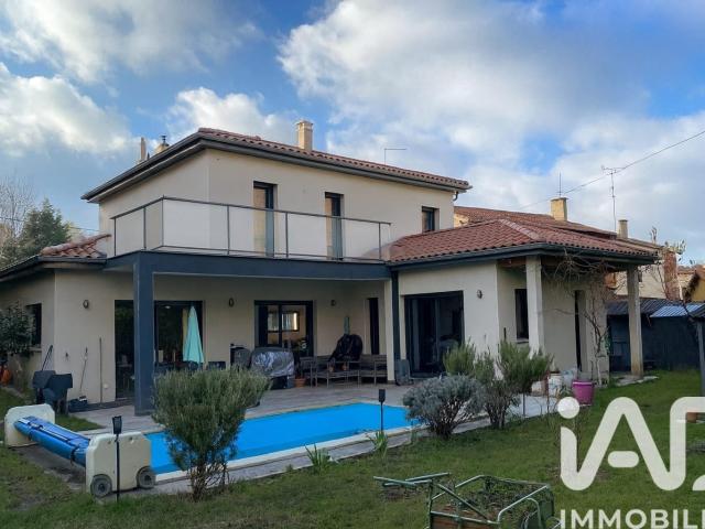 Maison 7 pièces 160 m²