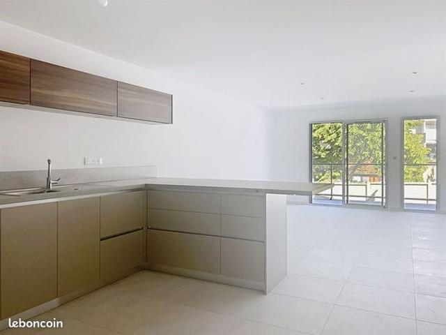 Maison 7 pièces 160 m²