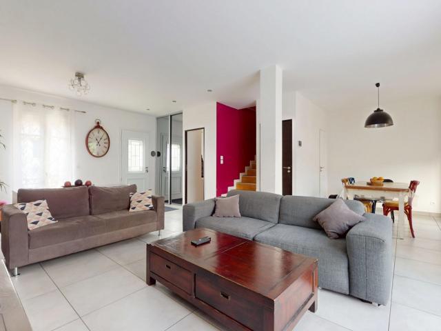 Maison 7 pièces 160 m²