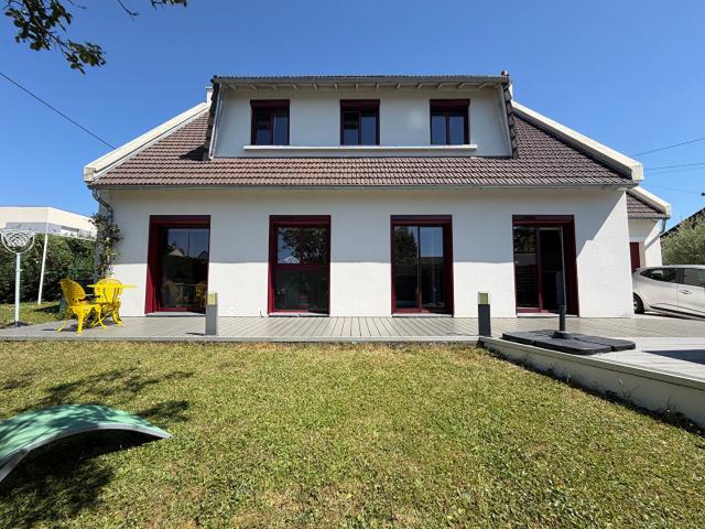 Maison 7 pièces 160 m²
