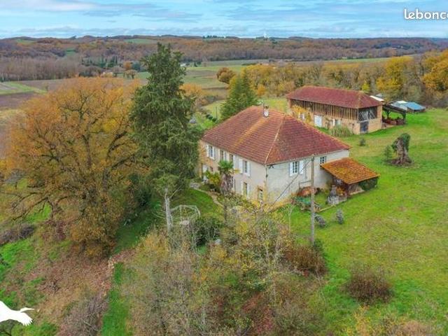 Maison 7 pièces 160 m²