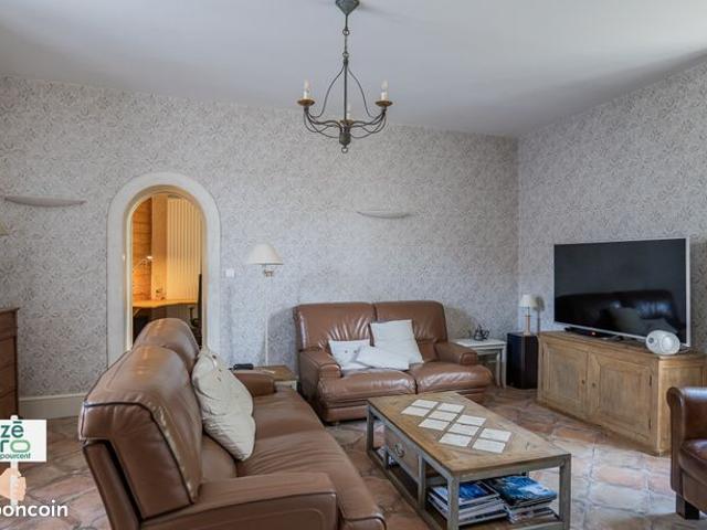 Maison 7 pièces 160 m²