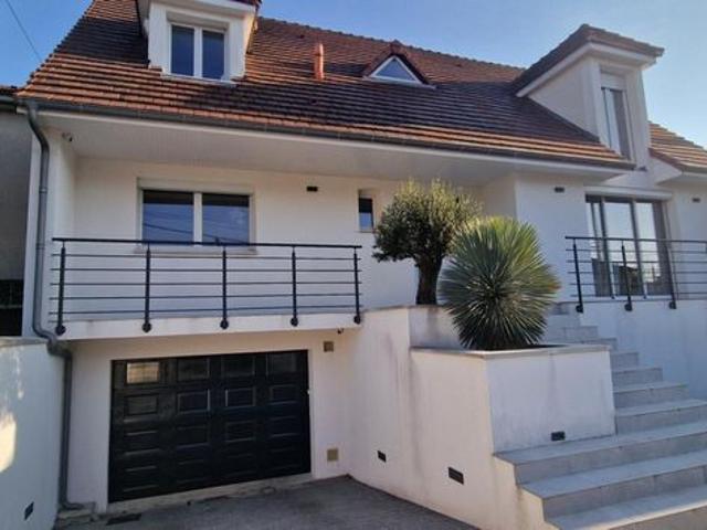 Maison 7 pièces 160 m²