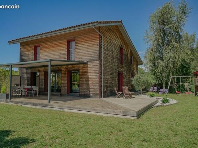 Maison 7 pièces 160 m²