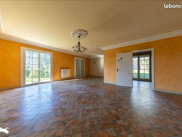 Maison 7 pièces 160 m²