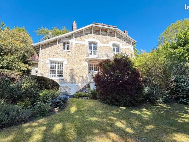 Maison 7 pièces 160 m²