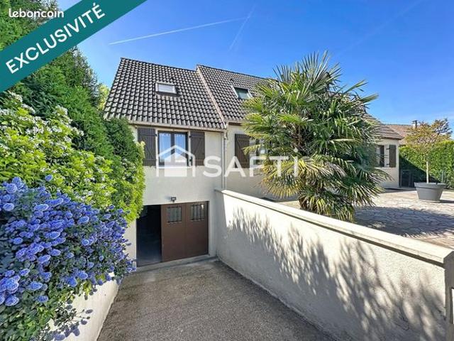 Maison 7 pièces 160 m²