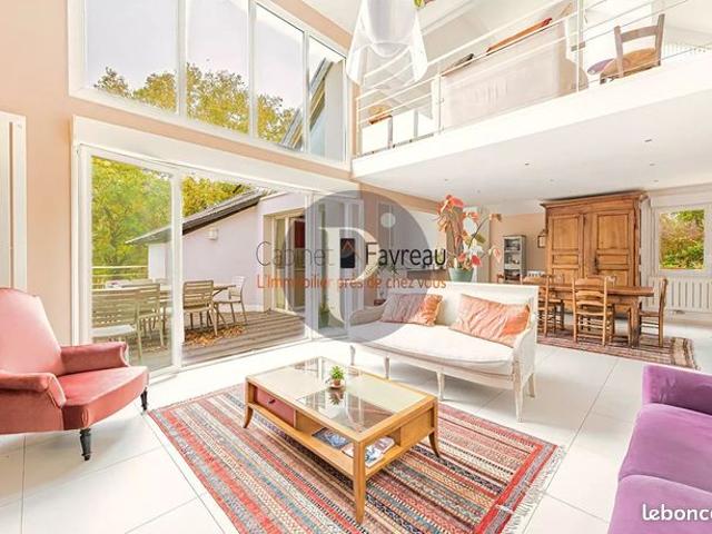 Maison 7 pièces 160 m²