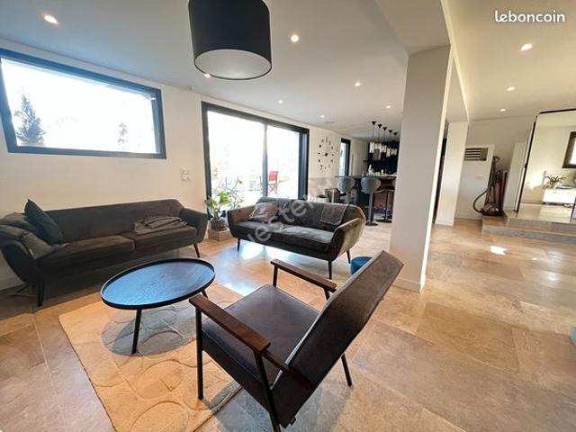 Maison 7 pièces 160 m²