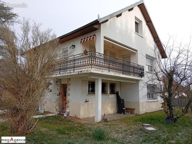 Maison 7 pièces 160 m²