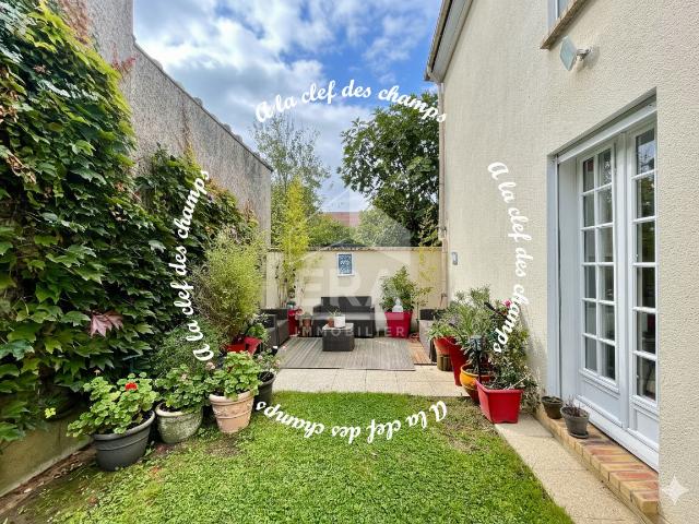 Maison 7 pièces 160 m²