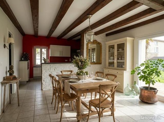 Maison 7 pièces 160 m²