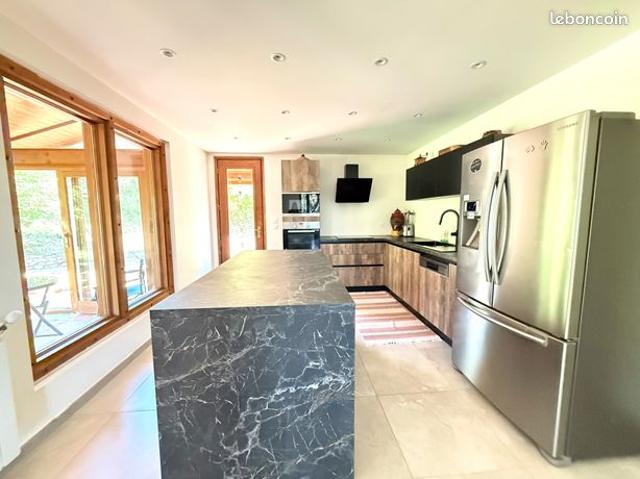 Maison 7 pièces 160 m²