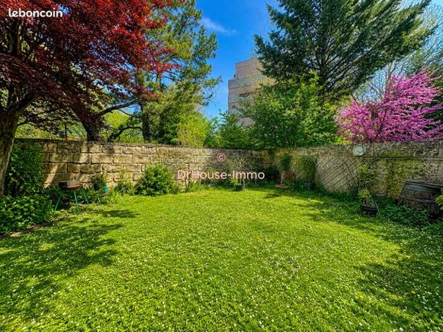 Maison 7 pièces 160 m²