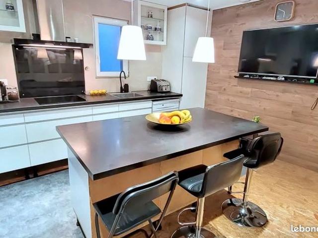 Maison 7 pièces 160 m²