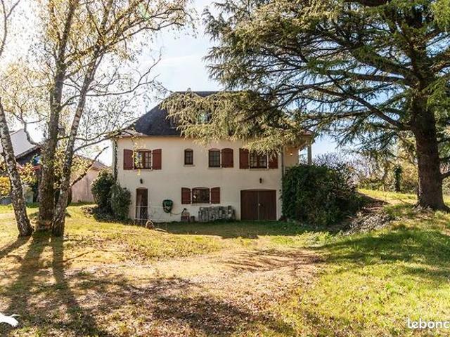 Maison 7 pièces 160 m²
