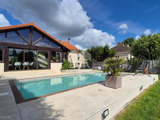 Maison 7 pièces 160 m²