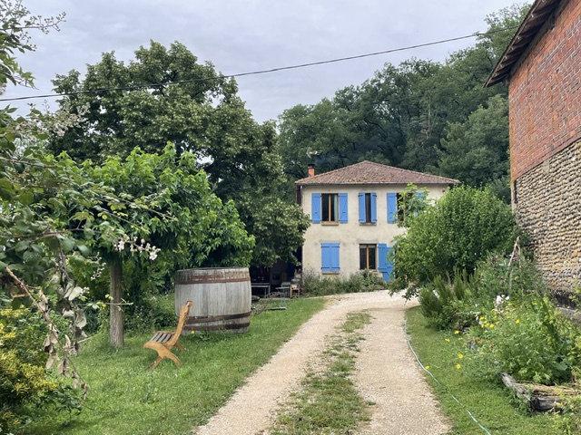 Maison 7 pièces 180 m²