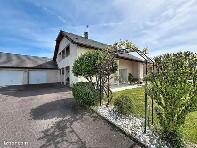 Maison 7 pièces 160 m²
