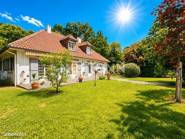 Maison 7 pièces 160 m²
