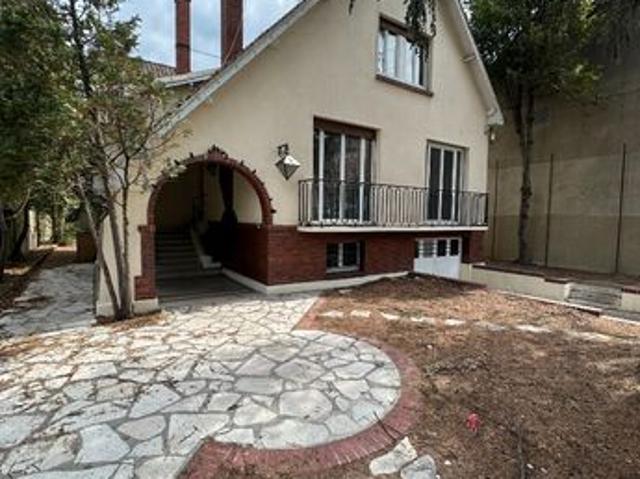 Maison 7 pièces 160 m²