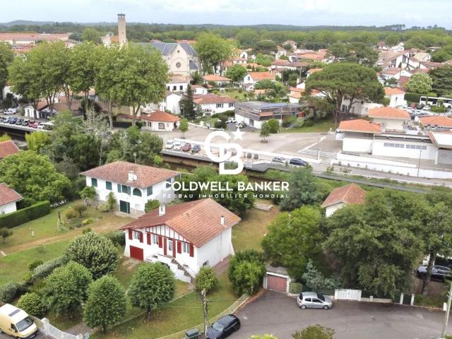 Maison 7 pièces 160 m²
