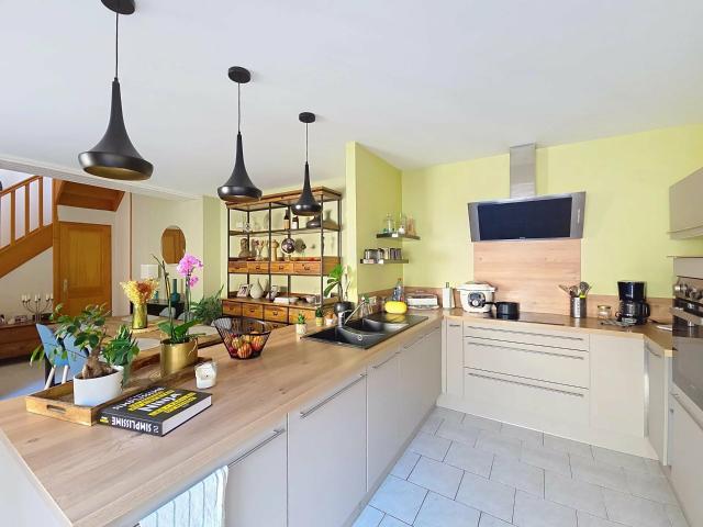 Maison 7 pièces 160 m²