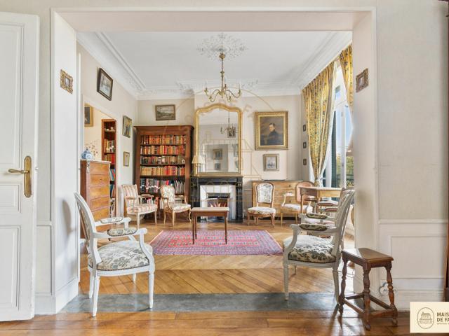 Maison 7 pièces 160 m²