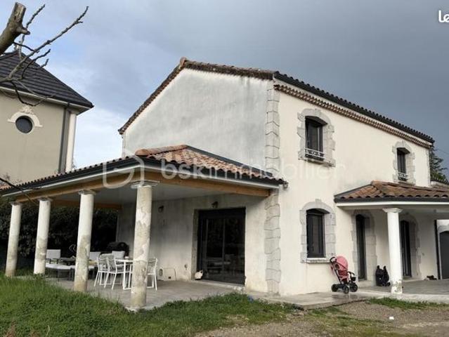 Maison 7 pièces 160 m²