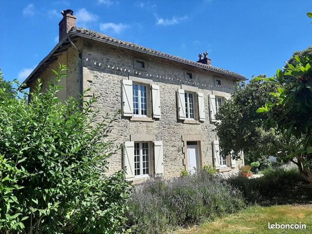 Maison 7 pièces 160 m²