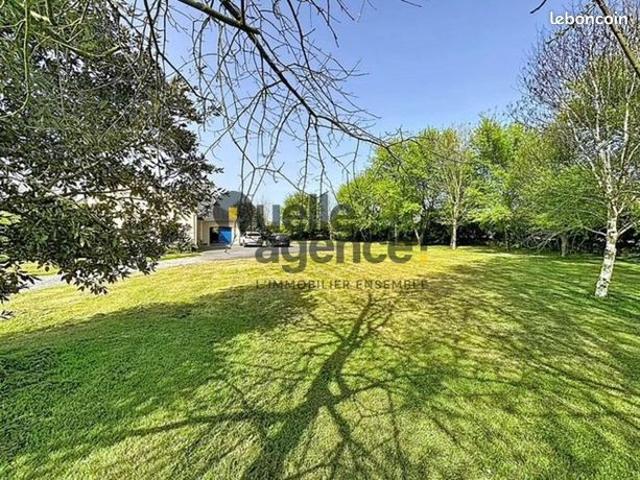 Maison 7 pièces 160 m²