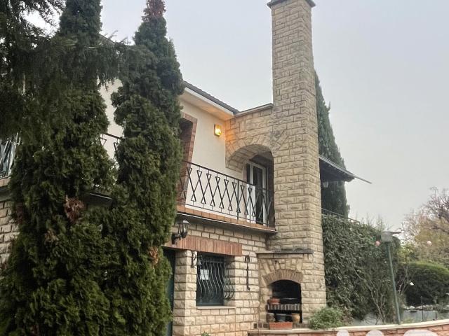 Maison 7 pièces 160 m²