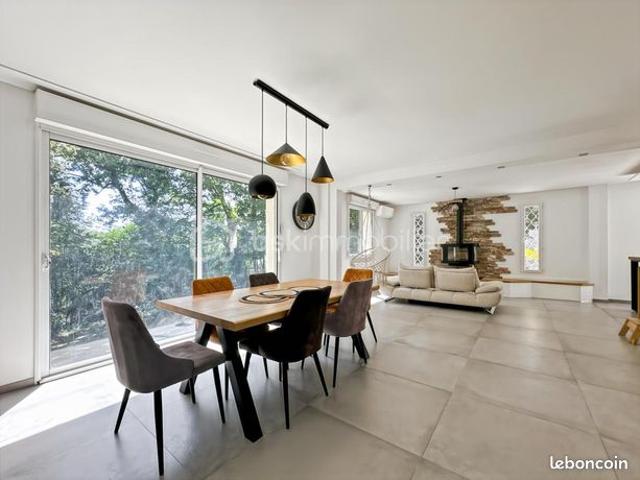 Maison 7 pièces 160 m²