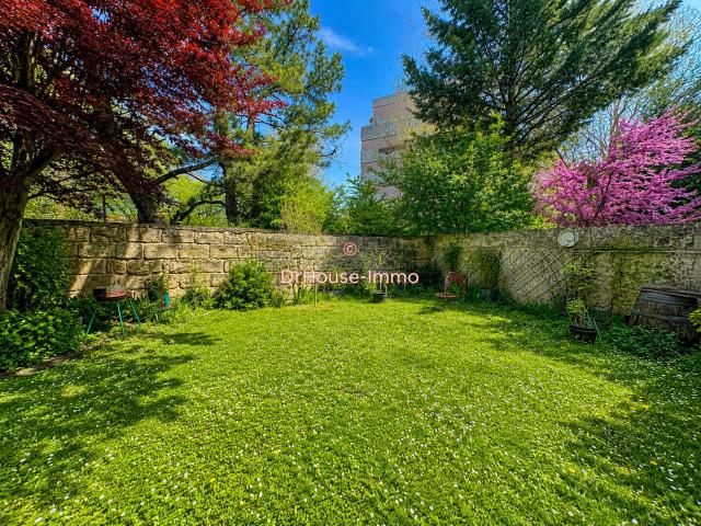 Maison 7 pièces 160 m²