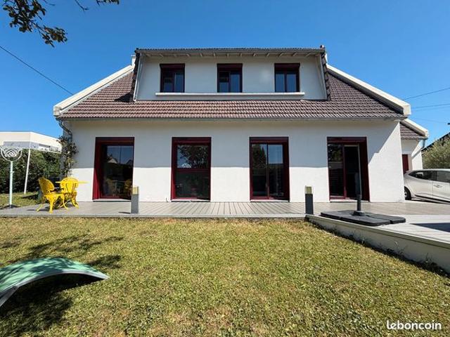 Maison 7 pièces 160 m²