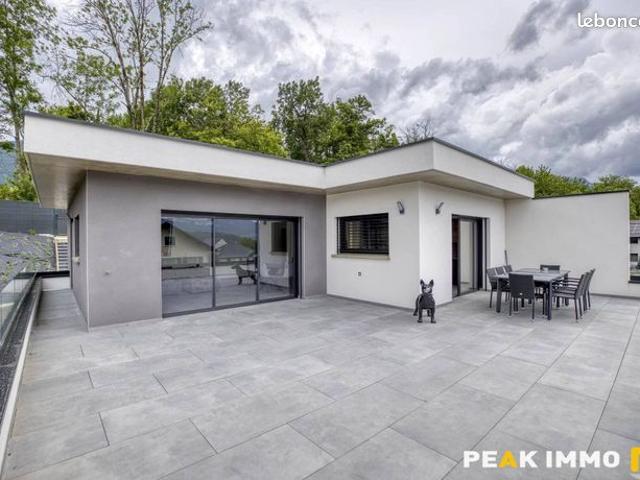 Maison 7 pièces 160 m²
