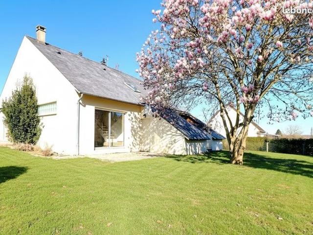 Maison 7 pièces 161 m²