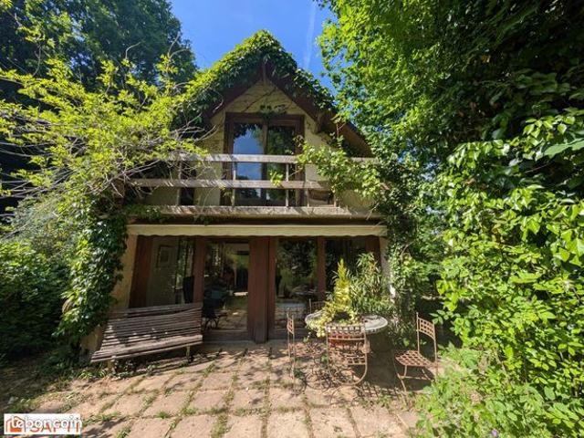 Maison 7 pièces 161 m²
