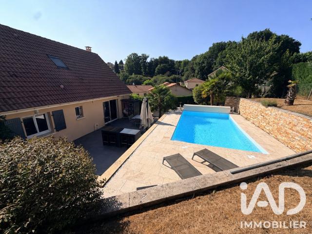Maison 7 pièces 161 m²