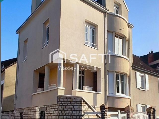 Maison 7 pièces 161 m²